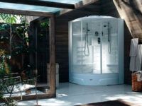 Buiten onder een luifel