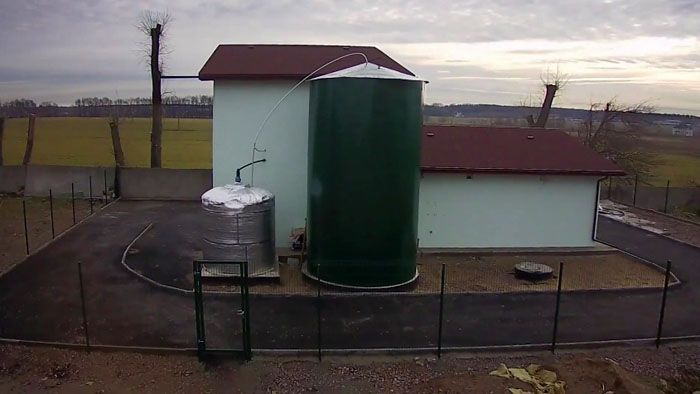 Chicken manure biogas plant located next to the poultry house
