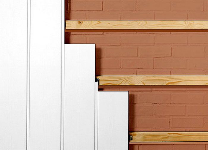 ยึดแผงเข้ากับโครงไม้