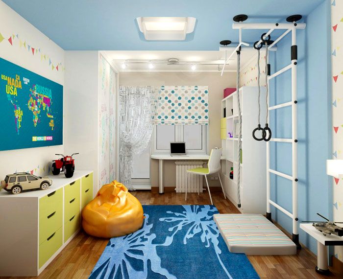 Ακόμα και σε ένα μικρό δωμάτιο, μπορείτε να βρείτε ένα μέρος για να τοποθετήσετε ένα αθλητικό συγκρότημα