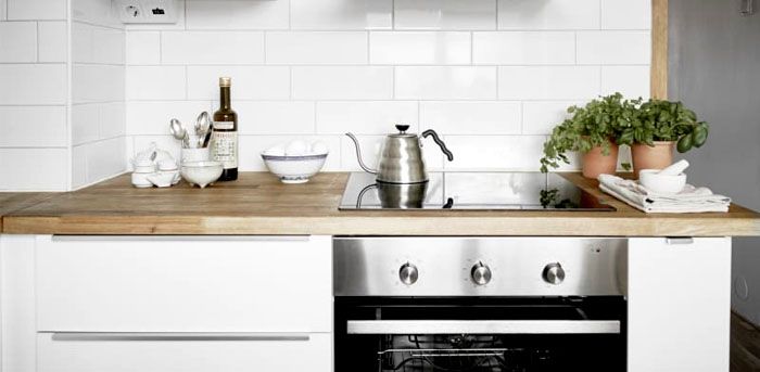 The gas oven can be used with an electric hob in the kitchen