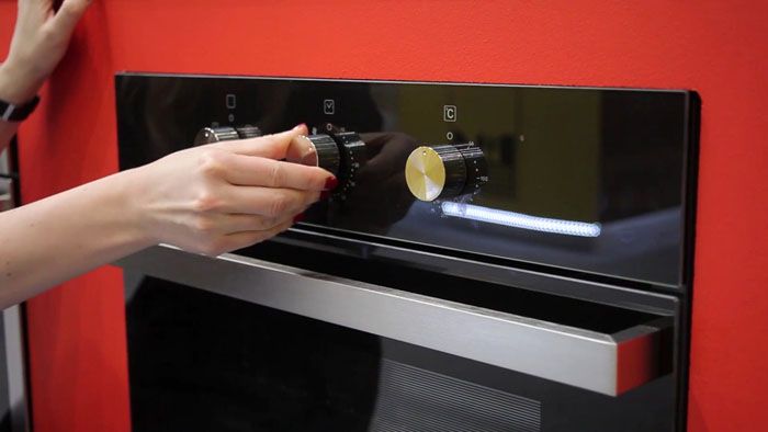 The MAUNFELD MGOG 673B outdoor panel is concise and easy to use