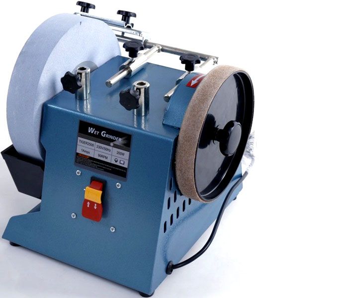 ماكينة جلخ كهربائية باستخدام عجلات جلخ صناعية