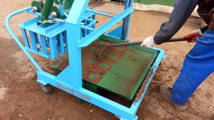 Хората, които са тествали производството на шлакоблок на практика, говорят за рентабилност от порядъка на 15-20%