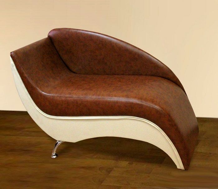 Gerçek bir deri mini kanepe, dışarı çıkmaya hazır, kalbin hanımı imajını mükemmelliğe götürürken beklemeye zorlanan bir adam tarafından takdir edilecektir.