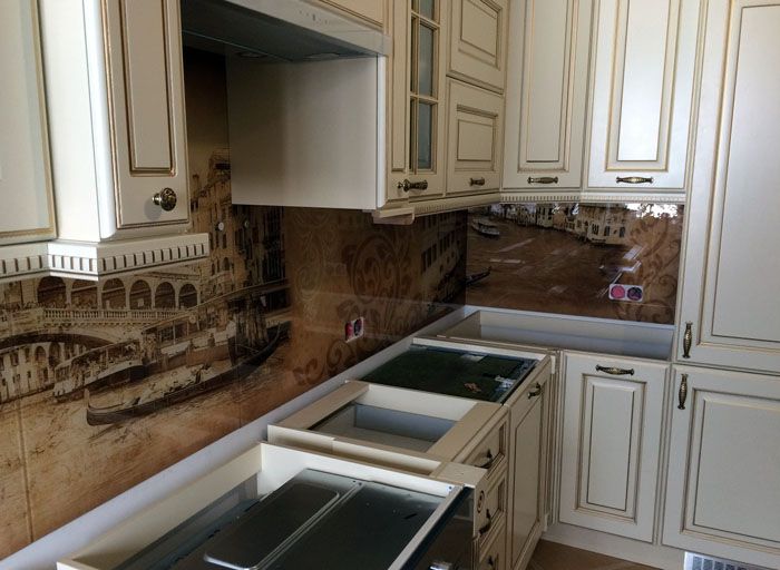 วาดภาพใต้กระจก