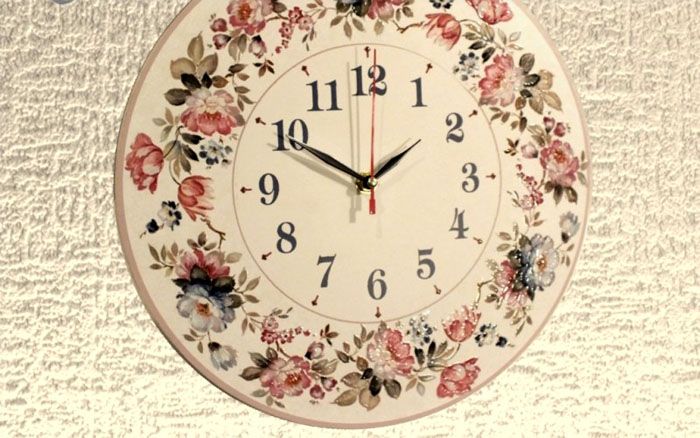 นาฬิกาแขวนครัวสไตล์โปรวองซ์