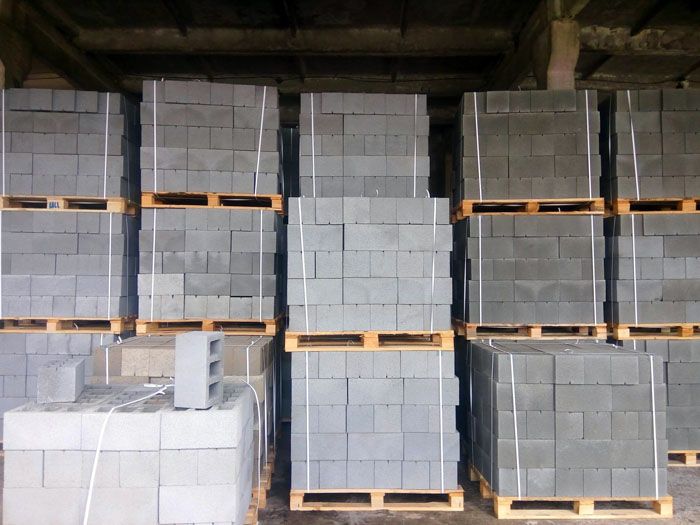 Изградете сигурен подслон за съхранение на блокове