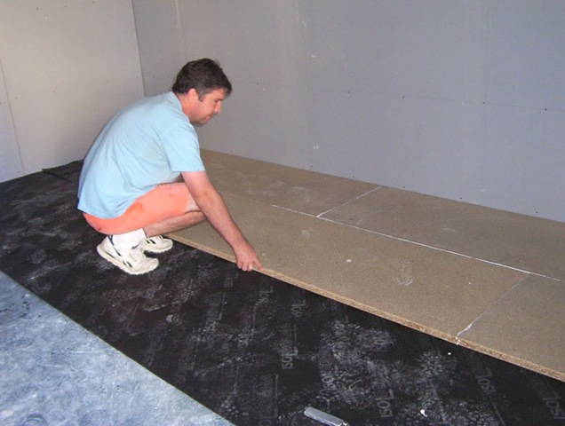 Materials for soundproofing the floor in the apartment are determined individually, based on the need and financial capabilities