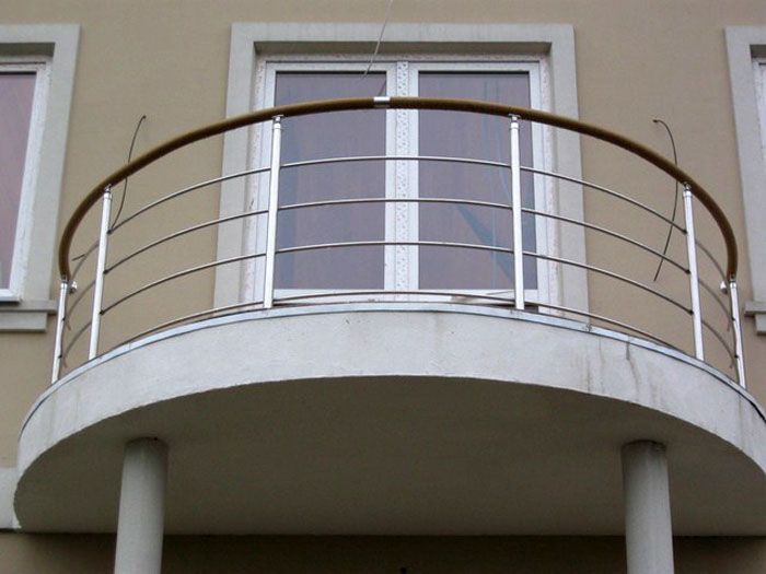 Триъгълна форма като част от съвременния архитектурен дизайн