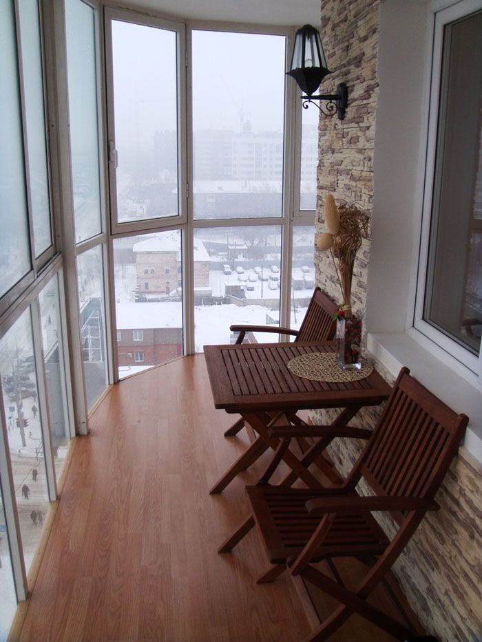 Остъкляването на пода отваря възможността да се възхищаваме напълно на откриващата се гледка