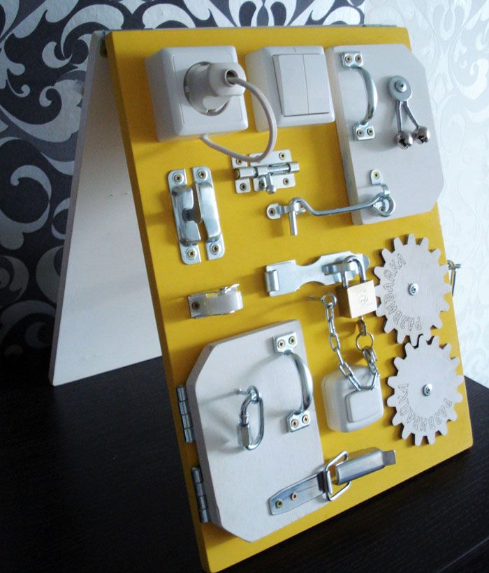 Направи си сам бизнес дъска за момче: снимката показва, че процесът на създаване не е толкова сложен, както изглеждаше в началото, и инструкции стъпка по стъпка не са особено необходими.