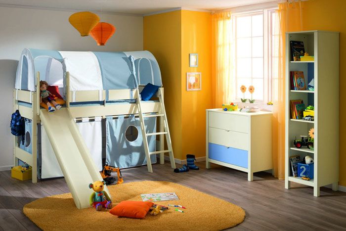 Om nuttige ruimte te besparen, kiezen ze voor functionele modellen waarin verschillende meubeleenheden worden gecombineerd