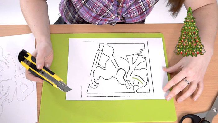 Μόλις ολοκληρωθεί όλη η μικρή εργασία, μπορείτε να προχωρήσετε στο κύριο περίγραμμα του σχήματος.