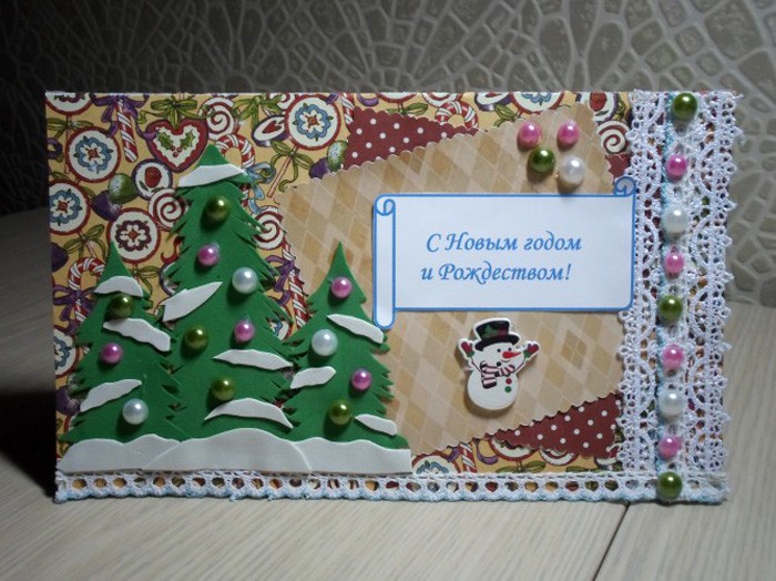 The color design of the halves of the beads can also be pearlescent