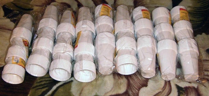 Let's prepare about one hundred disposable white cups