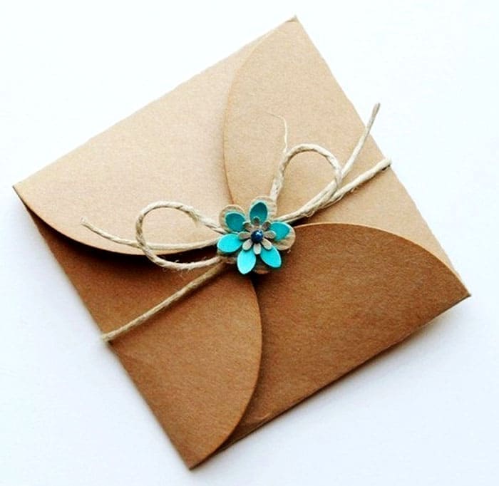 Când este pliat, este un model foarte compact