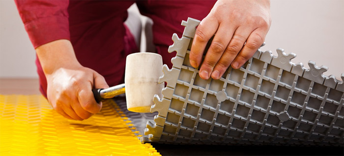 ขั้นตอนการปูกระเบื้องพีวีซีแบบแยกส่วน