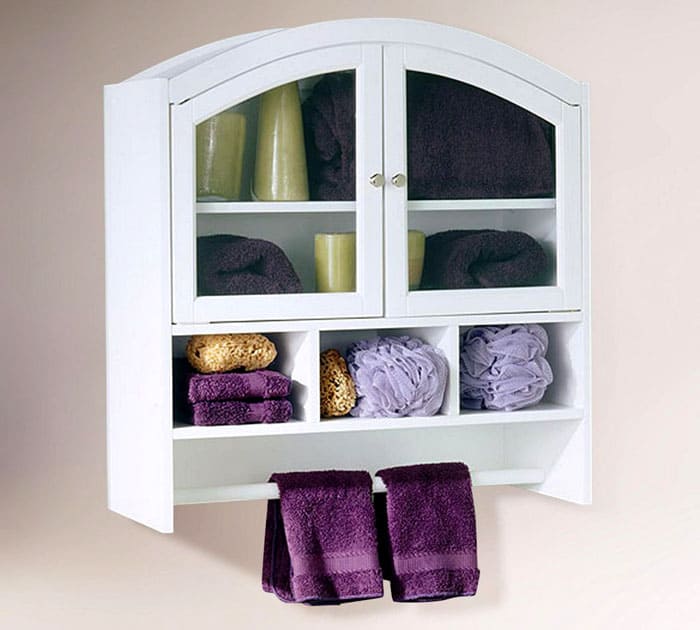 ตู้ติดผนังในห้องน้ำ