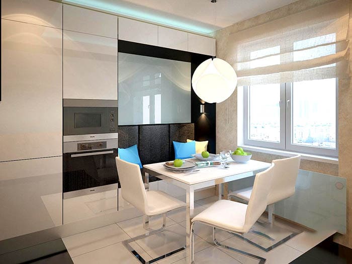 За квадратни стаи с малка площ и нисък таван не трябва да купувате много дълги окачени конструкции. Те развалят цялото преживяване и излишно затрупват пространството. Но средната височина и размер на устройството ще изглежда страхотно