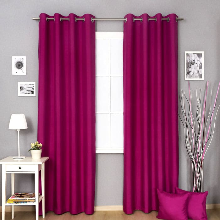 Rèm sáng màu nên phù hợp với khoen không bắt mắt