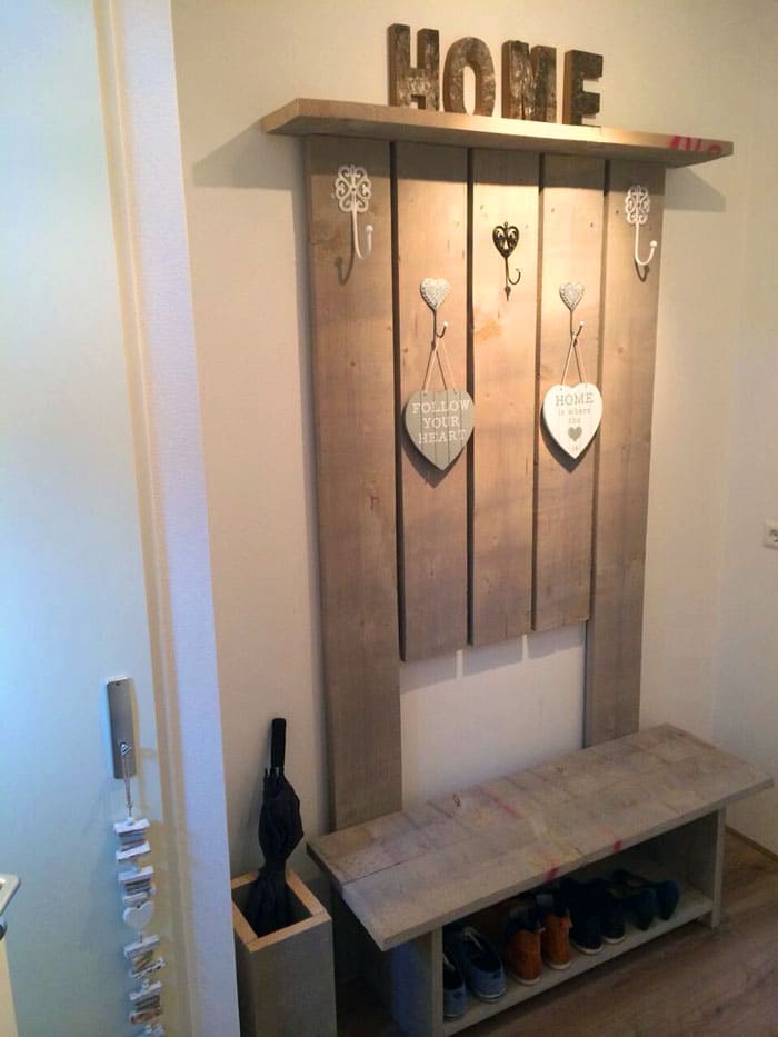 Qualquer pessoa familiarizada com o quebra-cabeça pode pensar em letras lindamente esculpidas no corredor