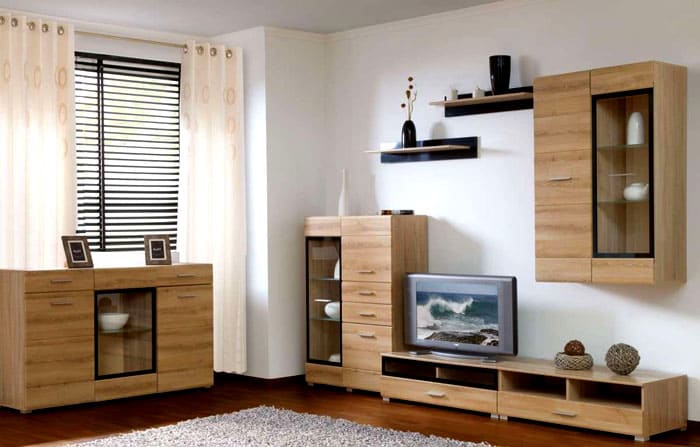 Truciolare familiare e semplice