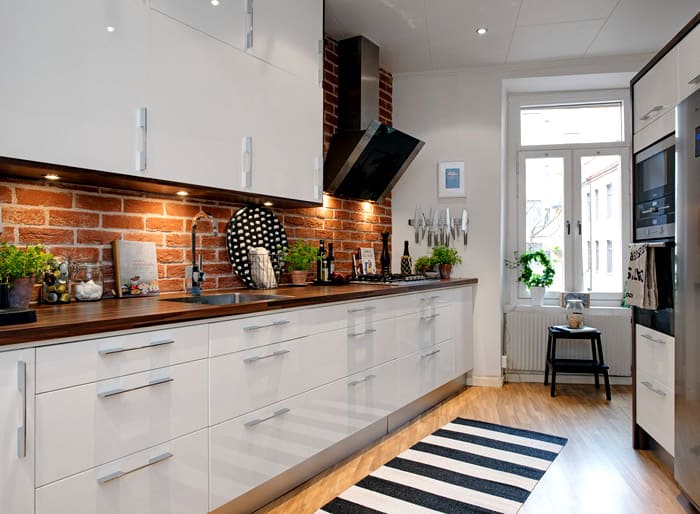 Тухлена престилка - най-добрата комбинация от два стила