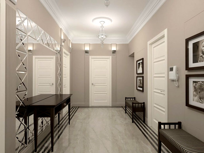 Огромно огледало, няколко дивана: много свободно пространство