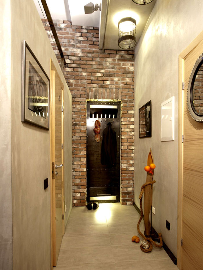 Площта на шкафа, огледалото, стените могат да бъдат осветени