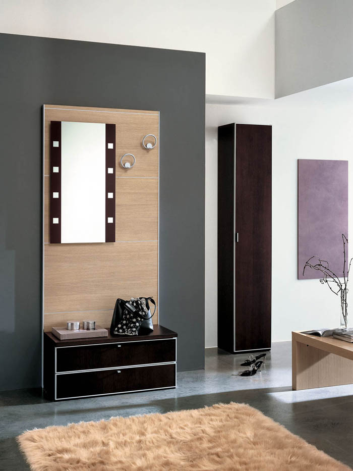 Лаконизмът и геометрията са два компонента на идеалната високотехнологична техника.