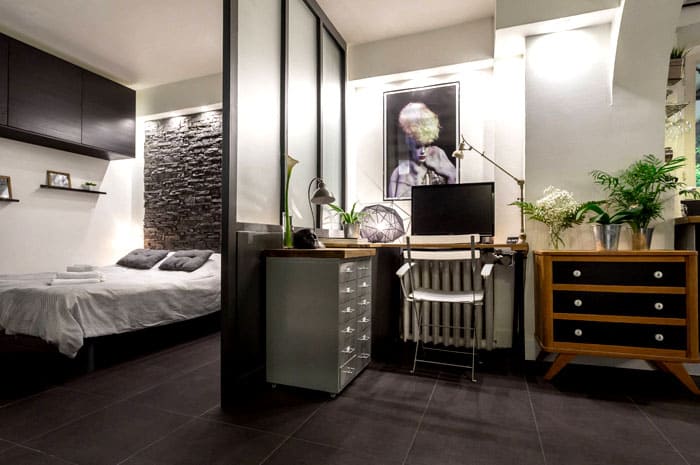 Не е необходимо да инсталирате оградата на цялата стена