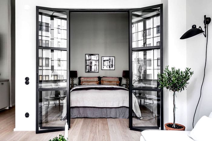 Плъзгаща се конструкция за спалнята