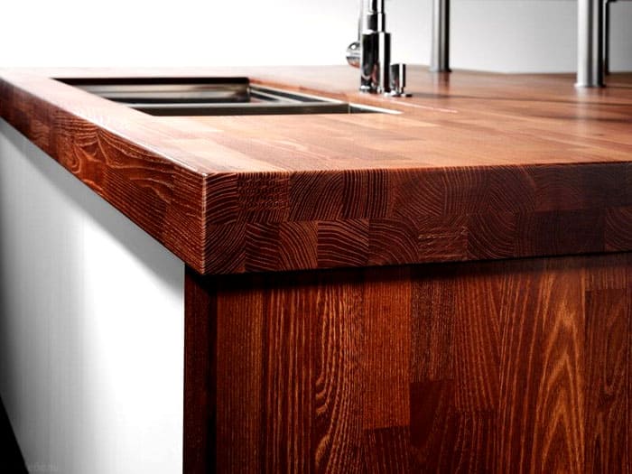 The texture of the tree itself is beautiful and decorative