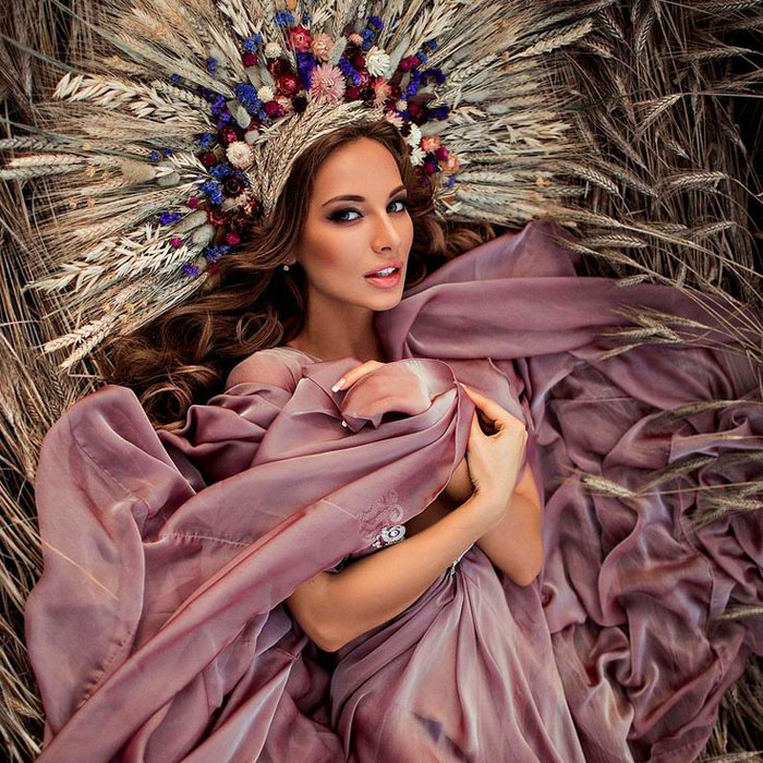 Кокошник от истински диви цветя и колоски