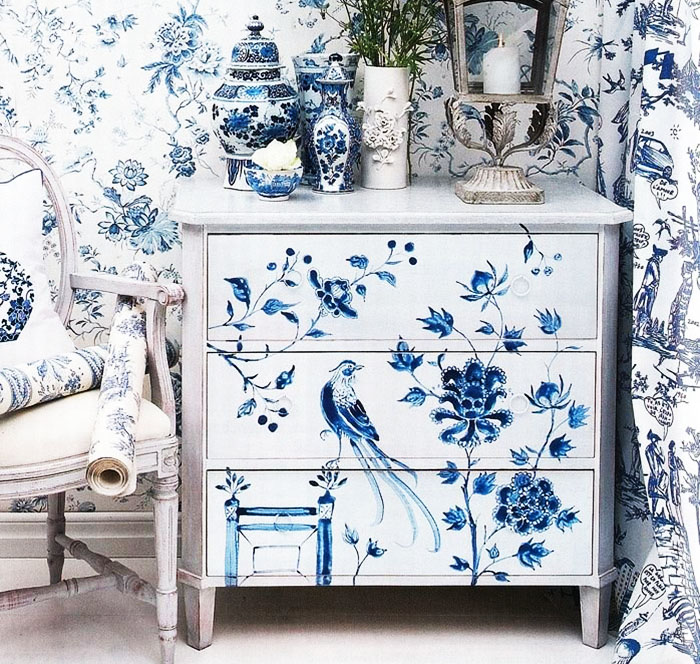 Decorating furniture with templates