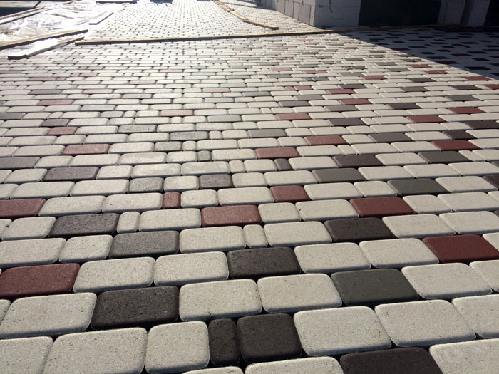 Δύο ή περισσότερα χρώματα μπορούν να συμμετάσχουν σε αυτήν τη μέθοδο σχεδίασης.