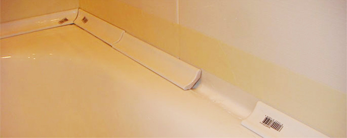 Δεν πρέπει να χρησιμοποιείτε κοντό ταμπλό στη μεγάλη πλευρά του μπάνιου