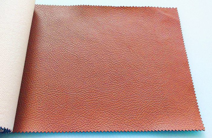 Изкуствената кожа се произвежда по различни технологии, от евтин дермантин до скъпи покрития, които не могат да бъдат разграничени от естествената кожа.