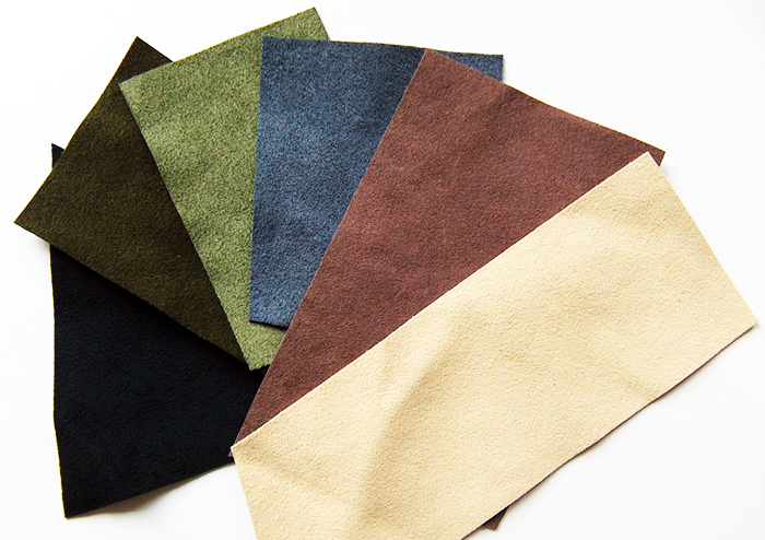 Алкантара първоначално е разработен за автомобилната индустрия, в момента се използва в производството на луксозни мебели