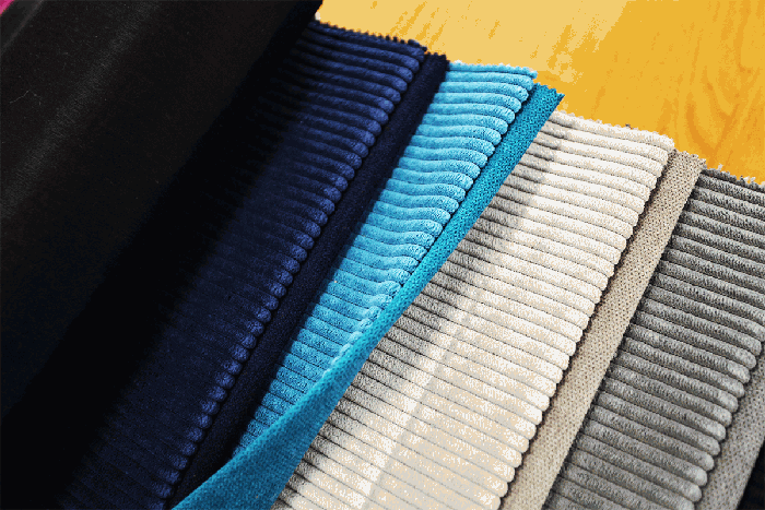 Мебелният рипсено платно е напълно синтетичен или комбиниран плат с висок процент полиестер в състава си, характеризиращ се с висока механична устойчивост