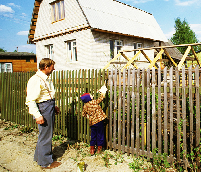 จะต้องมีการพิสูจน์ว่ารั้วของเพื่อนบ้านละเมิดผลประโยชน์ของโจทก์อย่างไร