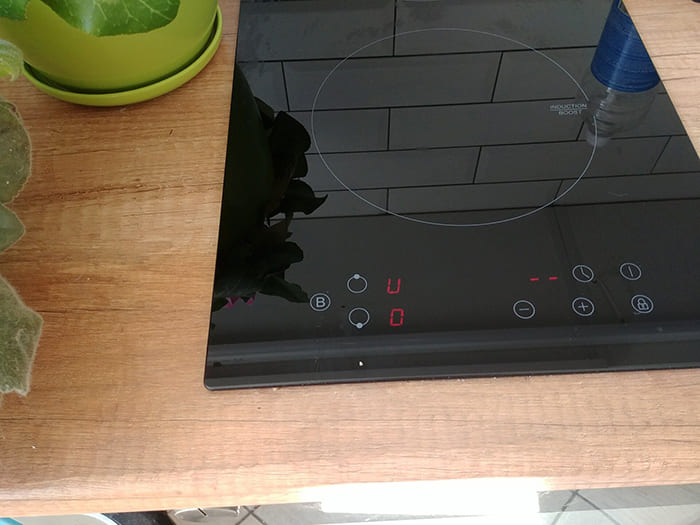 Modello touch retroilluminato